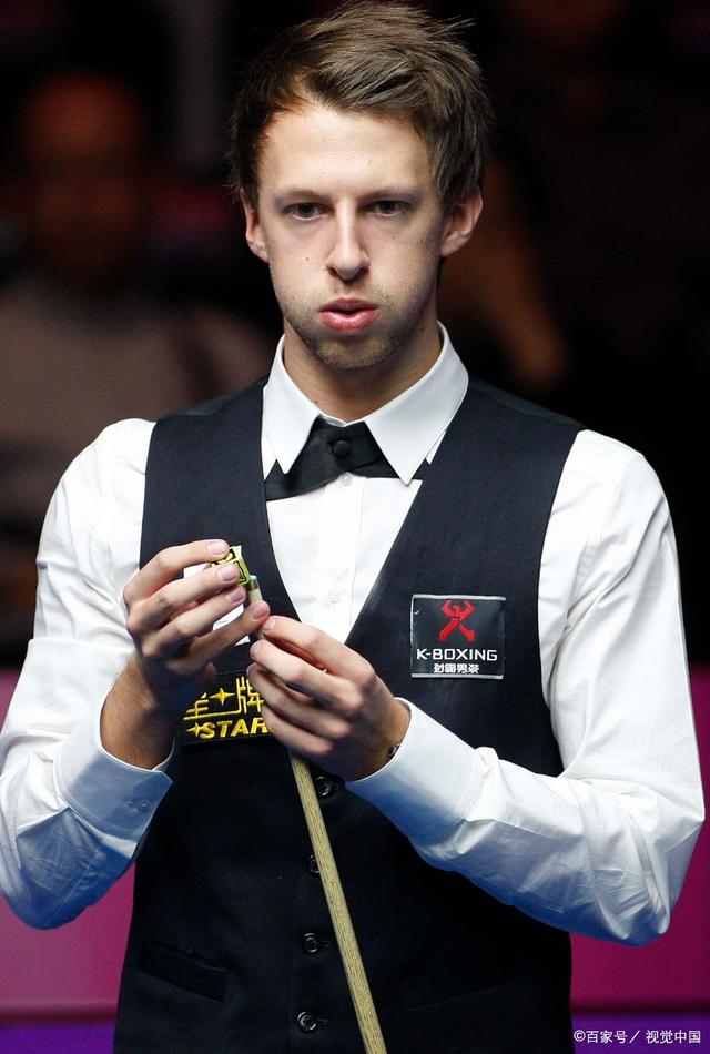 情感外露并 情感外露并